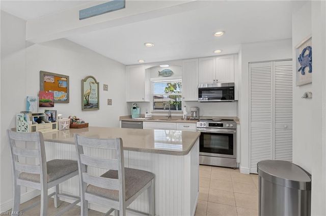 5117 Sea Bell RD G205, Sanibel, FL 33957