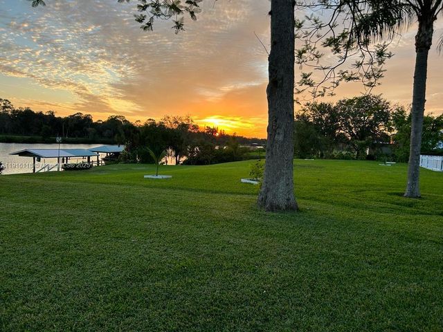 3145 Shell Lane, La Belle, FL 33935