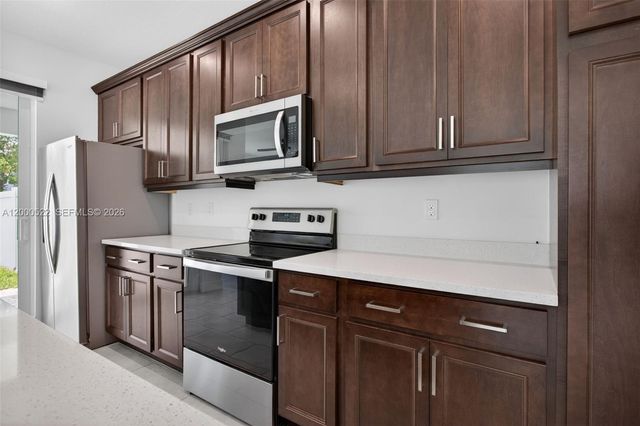 543 Parsons Way, Deerfield Beach, FL 33442