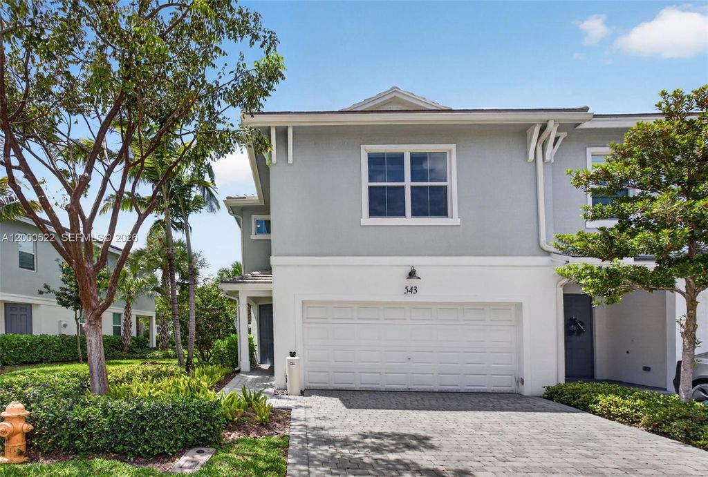 543 Parsons Way, Deerfield Beach, FL 33442