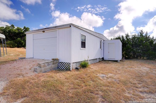 113 Southview, Kendalia, TX 78027