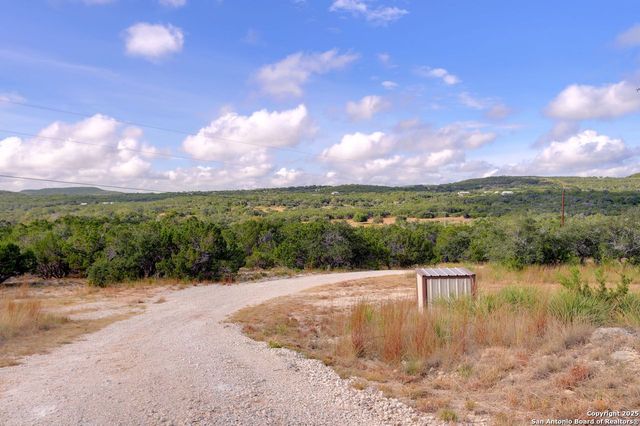 113 Southview, Kendalia, TX 78027