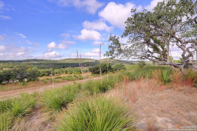 113 Southview, Kendalia, TX 78027