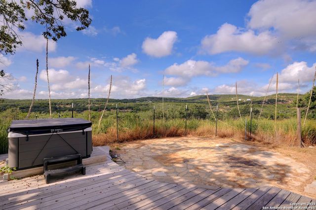 113 Southview, Kendalia, TX 78027