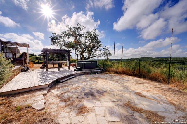 113 Southview, Kendalia, TX 78027