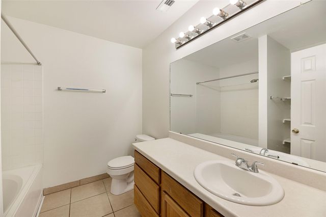 703 Riverway LN, Leander, TX 78641