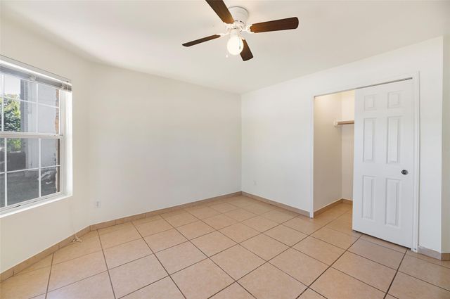 703 Riverway LN, Leander, TX 78641