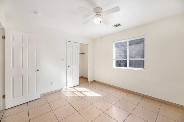 703 Riverway LN, Leander, TX 78641