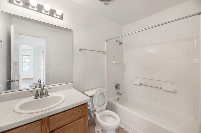 703 Riverway LN, Leander, TX 78641