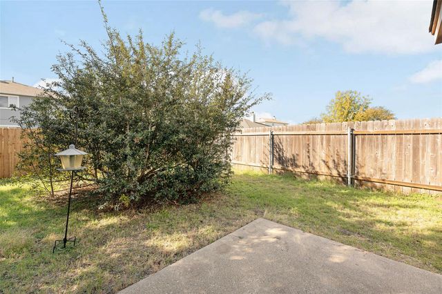 703 Riverway LN, Leander, TX 78641