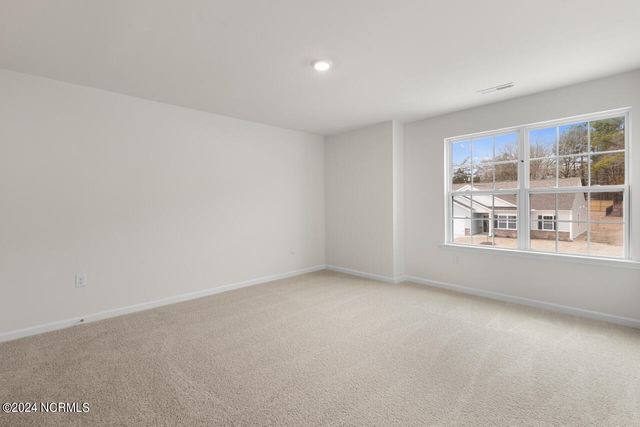 2019 Minnette Circle, New Bern, NC 28562