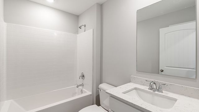 121 Aubrey Avenue, Headland, AL 36345