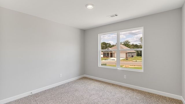 121 Aubrey Avenue, Headland, AL 36345