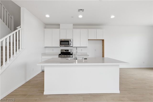5350 Borra Hills Street, Las Vegas, NV 89148