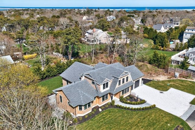 83 Old Mail Rd, Chatham, MA 02650