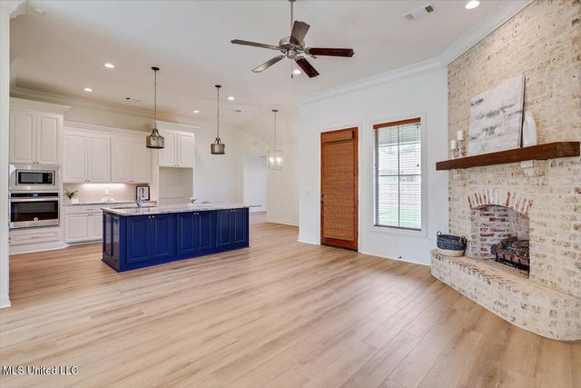 149 Magnolia Place Circle, Brandon, MS 39047