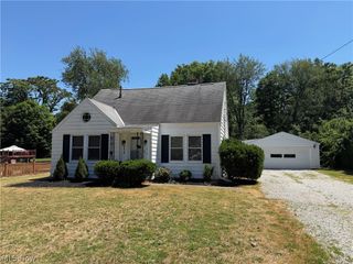 8428 Nowlen Street, Mentor, OH 44060