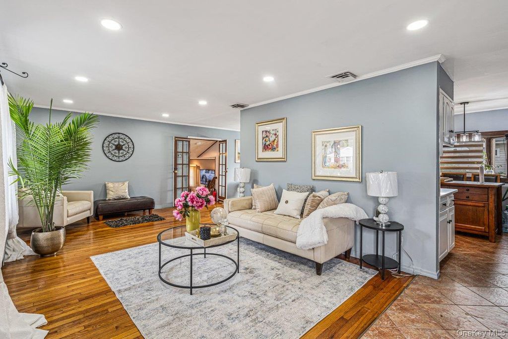 519 Bieling Road, Elmont, NY 11003 — photo 2