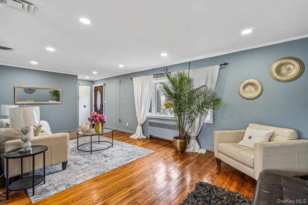 519 Bieling Road, Elmont, NY 11003 — photo 3