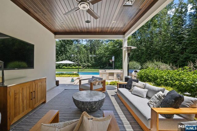 409 Whitewood Road, Englewood, NJ 07631