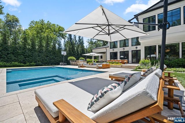 409 Whitewood Road, Englewood, NJ 07631