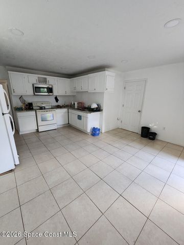 1066 Galty Circle NE, Palm Bay, FL 32905