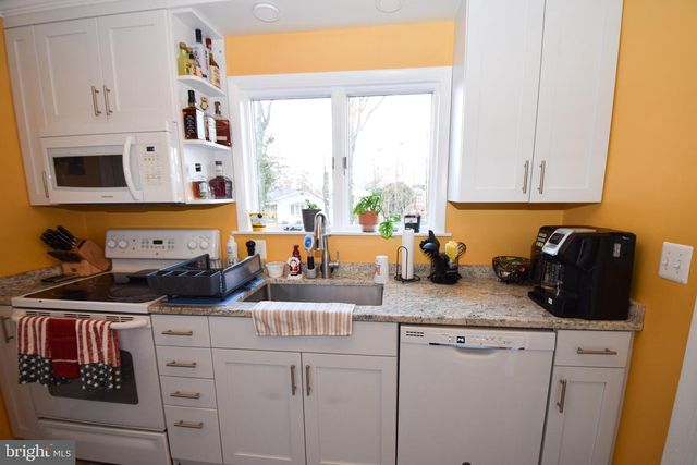 8816 SPRING ROAD, Parkville, MD 21234