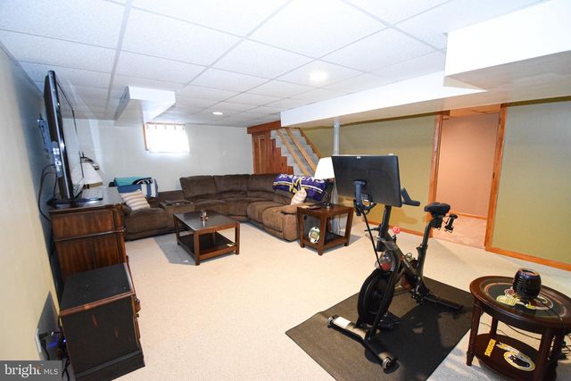 8816 SPRING ROAD, Parkville, MD 21234