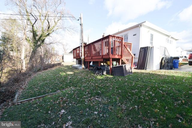 8816 SPRING ROAD, Parkville, MD 21234