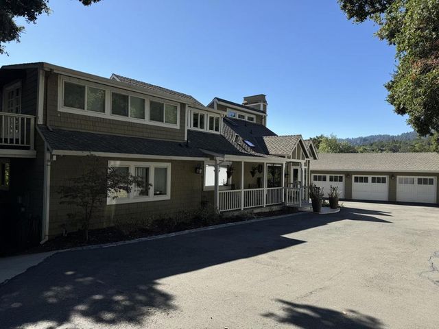 18300 Lakeview Court, Los Gatos, CA 95033