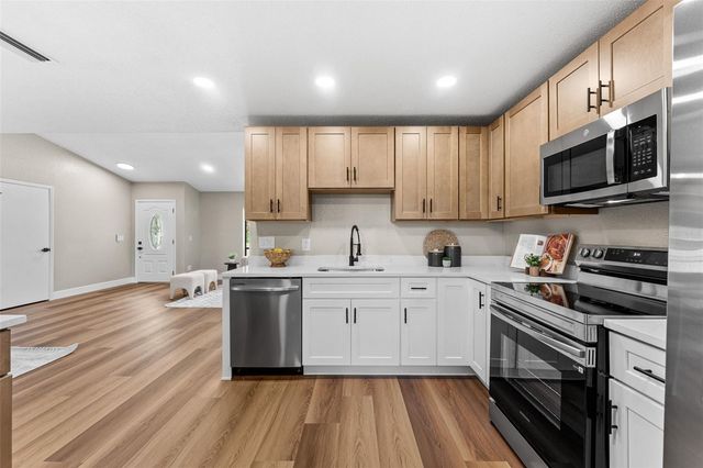 117 POINCIANA ROAD, Edgewater, FL 32141