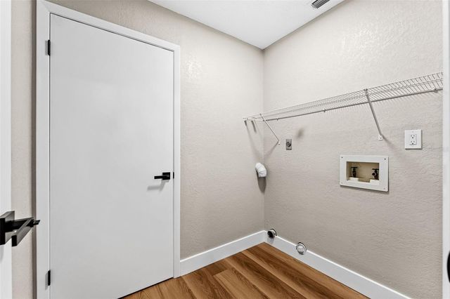 117 POINCIANA ROAD, Edgewater, FL 32141