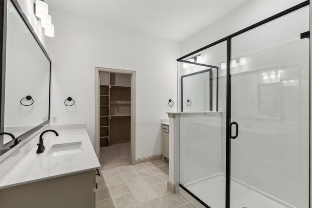 7043 Granbury Lane, Grand Prairie, TX 75054