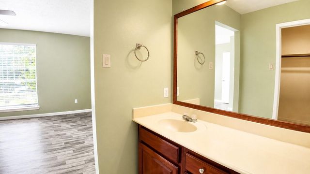 9507 Wellsworth Drive, Houston, TX 77083