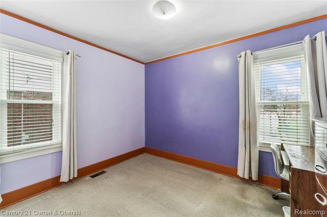 6625 Reuter Street, Dearborn, MI 48126