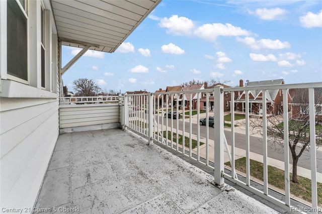 6625 Reuter Street, Dearborn, MI 48126