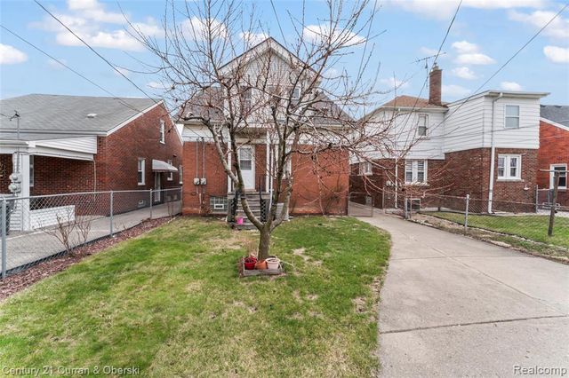 6625 Reuter Street, Dearborn, MI 48126