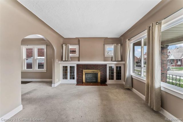 6625 Reuter Street, Dearborn, MI 48126