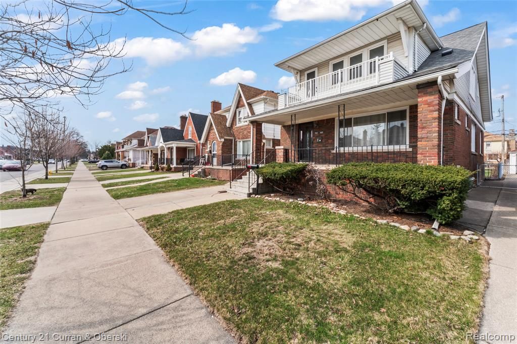 6625 Reuter Street, Dearborn, MI 48126