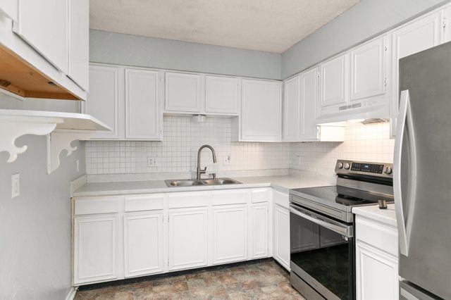 1113 Gordon Avenue, Norwalk, IA 50211