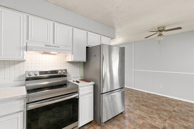 1113 Gordon Avenue, Norwalk, IA 50211