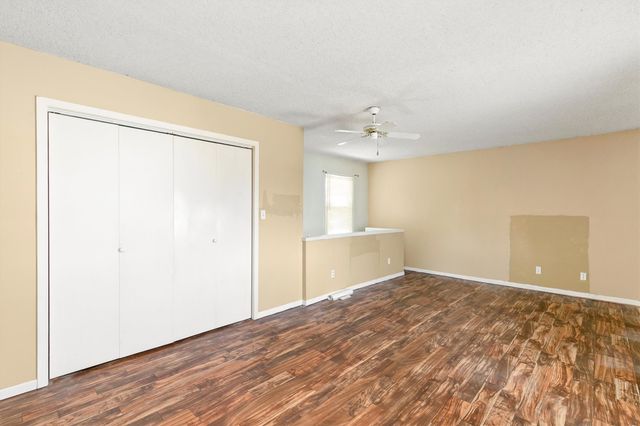 1113 Gordon Avenue, Norwalk, IA 50211