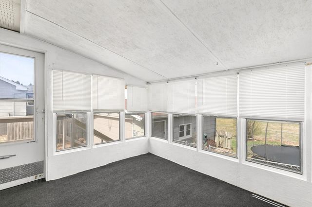 1113 Gordon Avenue, Norwalk, IA 50211