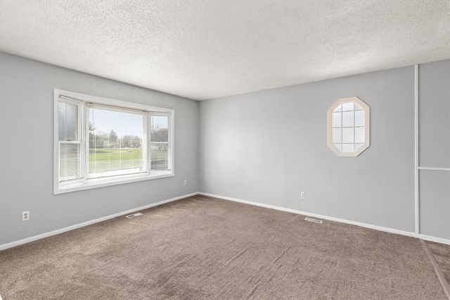 1113 Gordon Avenue, Norwalk, IA 50211