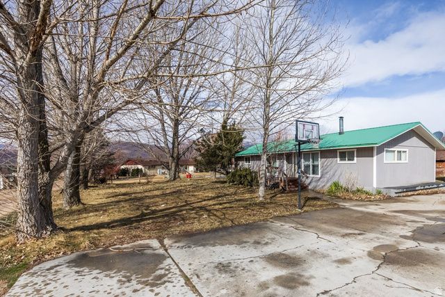 2898 W 3471 S, Charleston, UT 84032