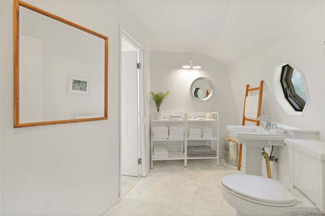 48 Decker Road, Stanfordville, NY 12581