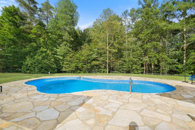 48 Decker Road, Stanfordville, NY 12581