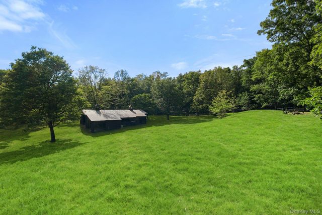 48 Decker Road, Stanfordville, NY 12581