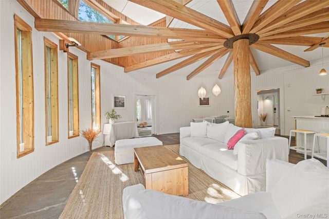 48 Decker Road, Stanfordville, NY 12581