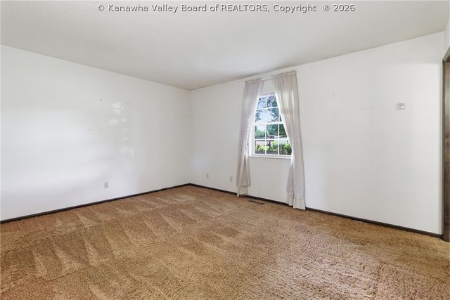 5226 Linda Vista Drive, Charleston, WV 25313